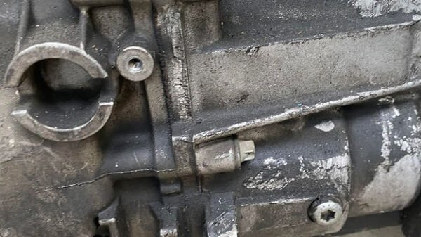 Manual 6-Speed Transmission (Mercedes 716.6XX)