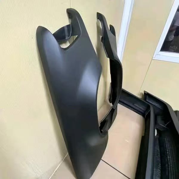 Mercedes-Benz W124 HAMMER Body Kit