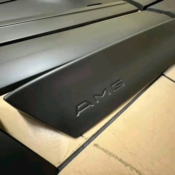 Mercedes-Benz W124 HAMMER Body Kit