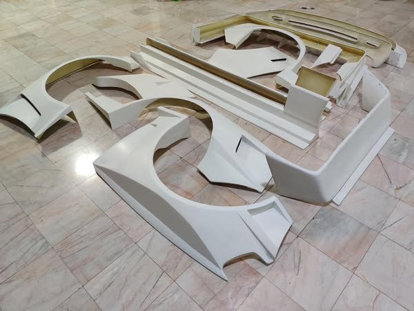 Mercedes-Benz W124 KBD Widebody Kit