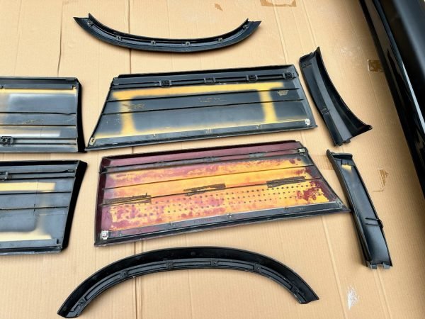 Mercedes-Benz W201 2.3-16v Cosworth Body Kit