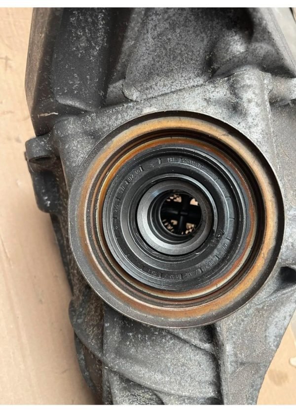 Mercedes GLE 450 Rear Differential