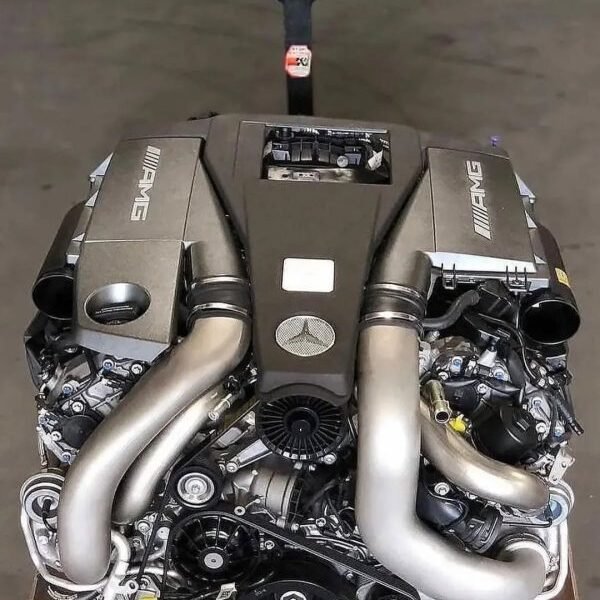 Mercedes M157 5.5L V8 Engine
