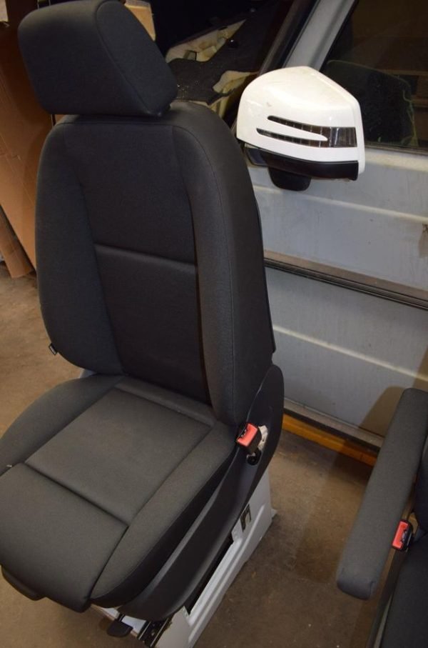 Mercedes W907 Sprinter seats