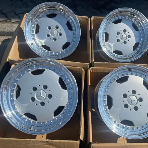 Original AMG 3pc R17 by OZ staggered wheels